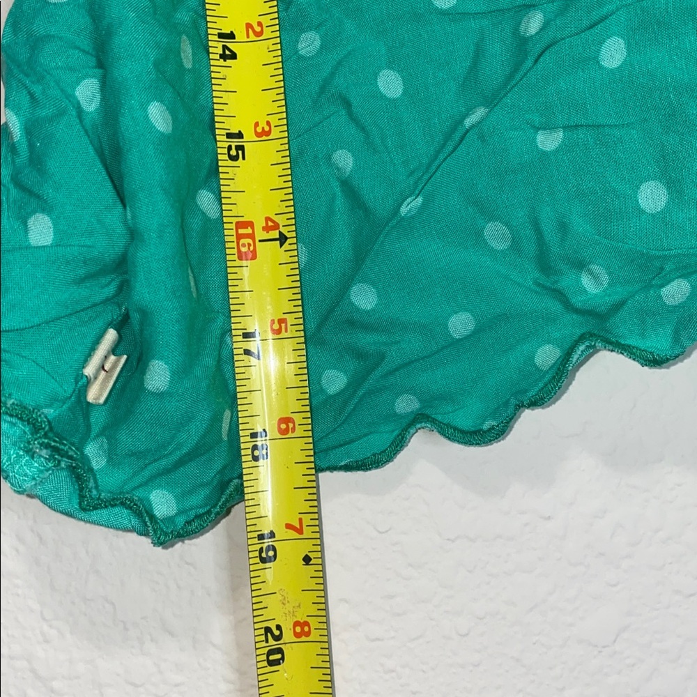 🛍️Y2K Green cropped polkas dot top! - Picture 6 of 8